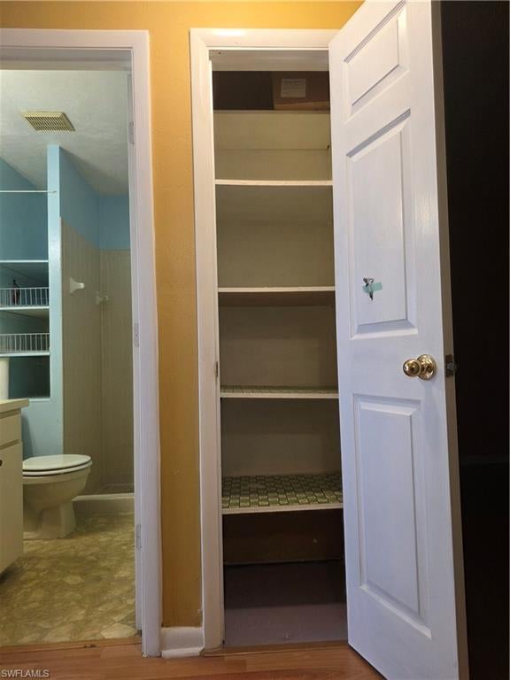 PINEWOOD CONDOMINIUM - Residential