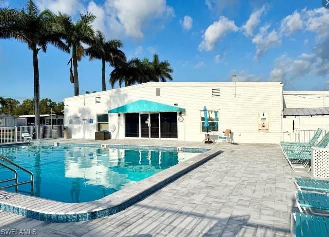 ENCHANTING SHORES - Residential
