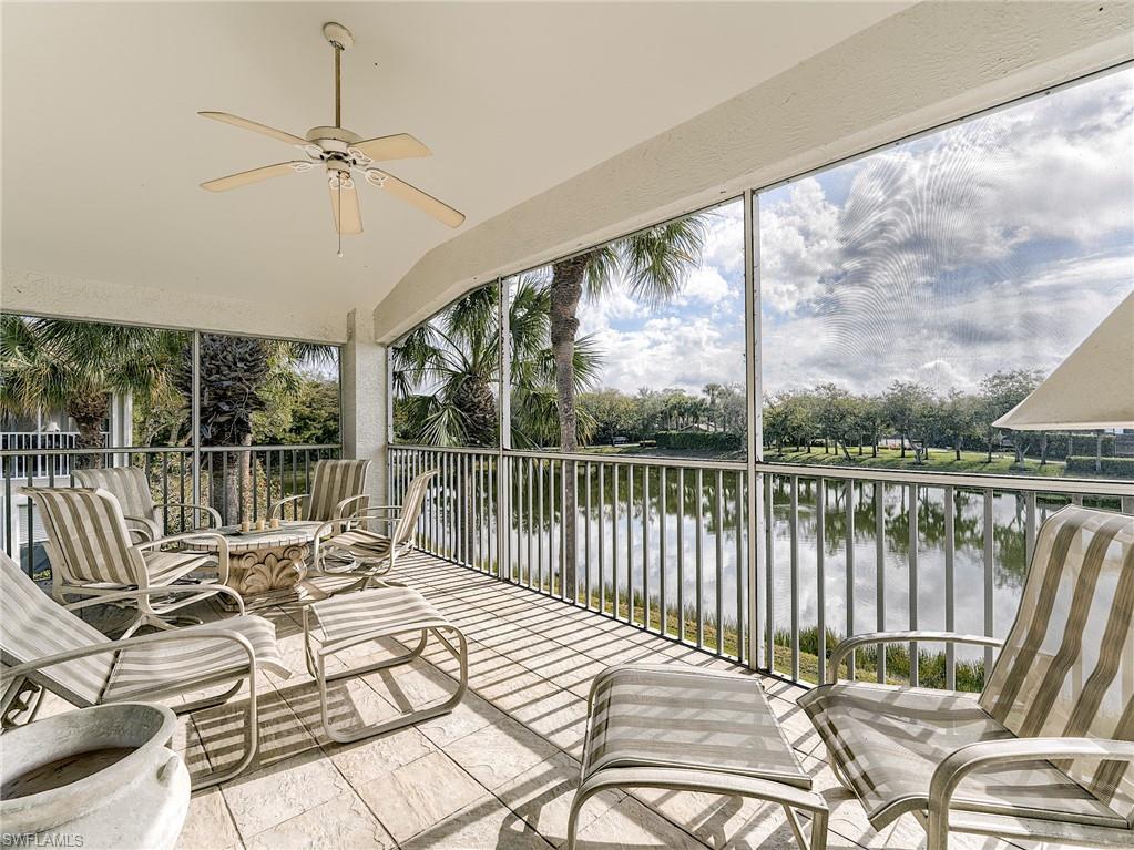 AUTUMN LAKE - Residential