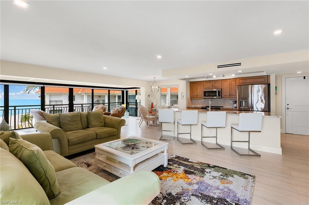 SOUTHERN CLIPPER - Residential