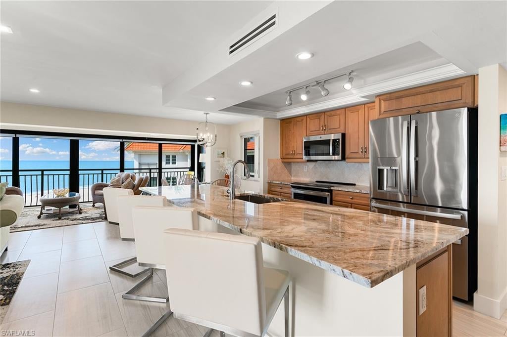 SOUTHERN CLIPPER - Residential