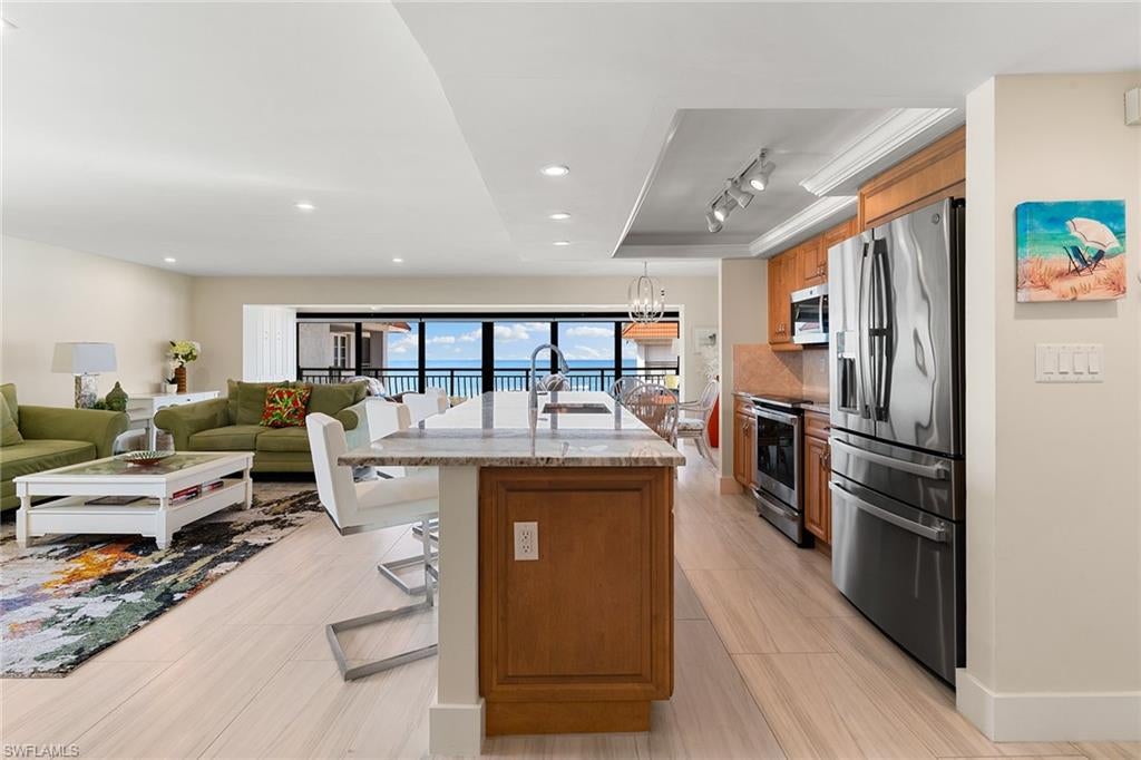 SOUTHERN CLIPPER - Residential