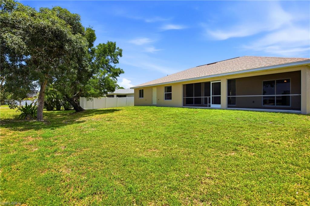 CAPE CORAL - Residential
