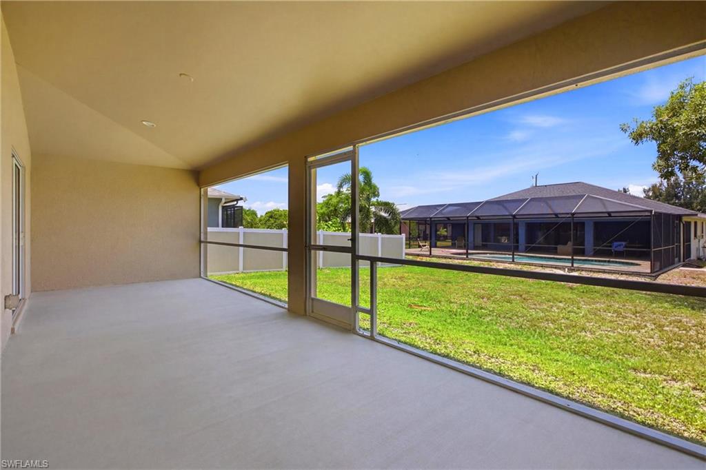 CAPE CORAL - Residential