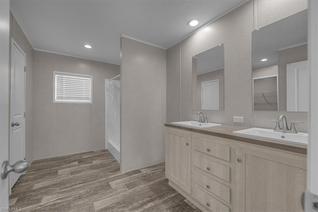MOORE HAVEN - Residential