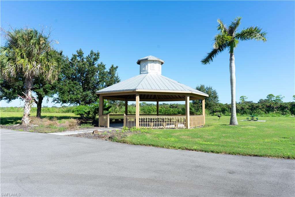CALOOSA PRESERVE - Residential