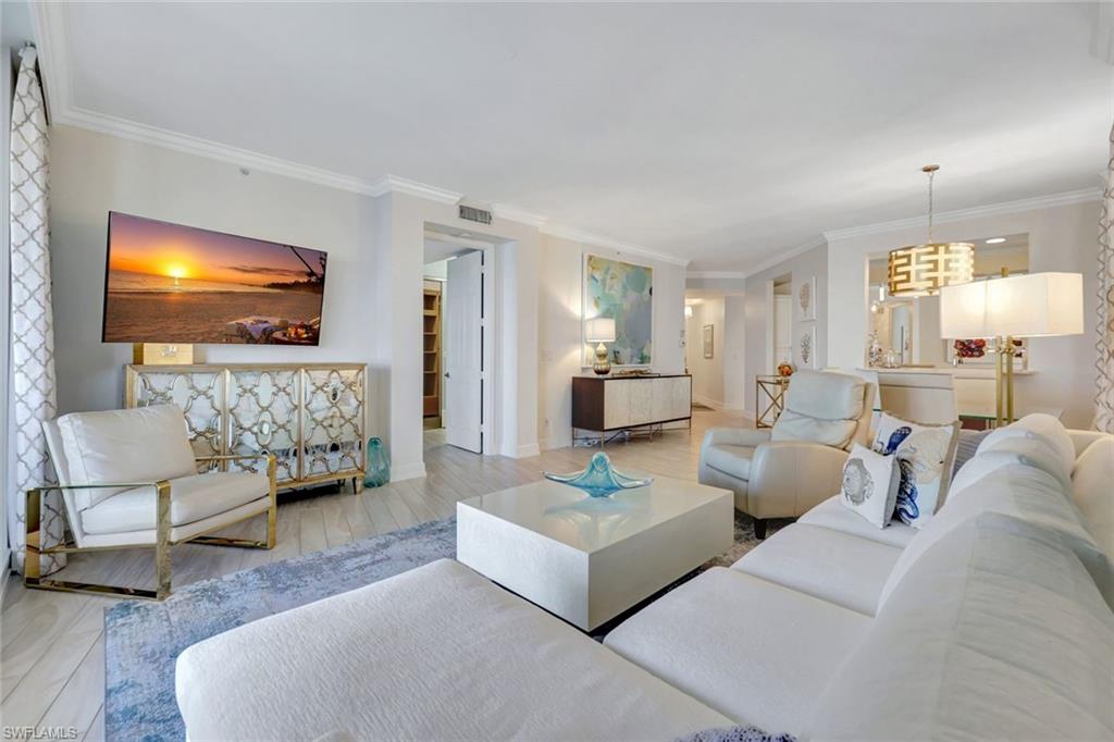 REGATTA - Residential