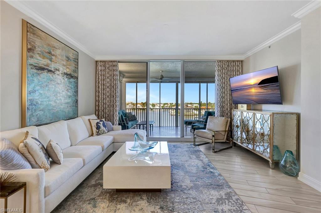 REGATTA - Residential
