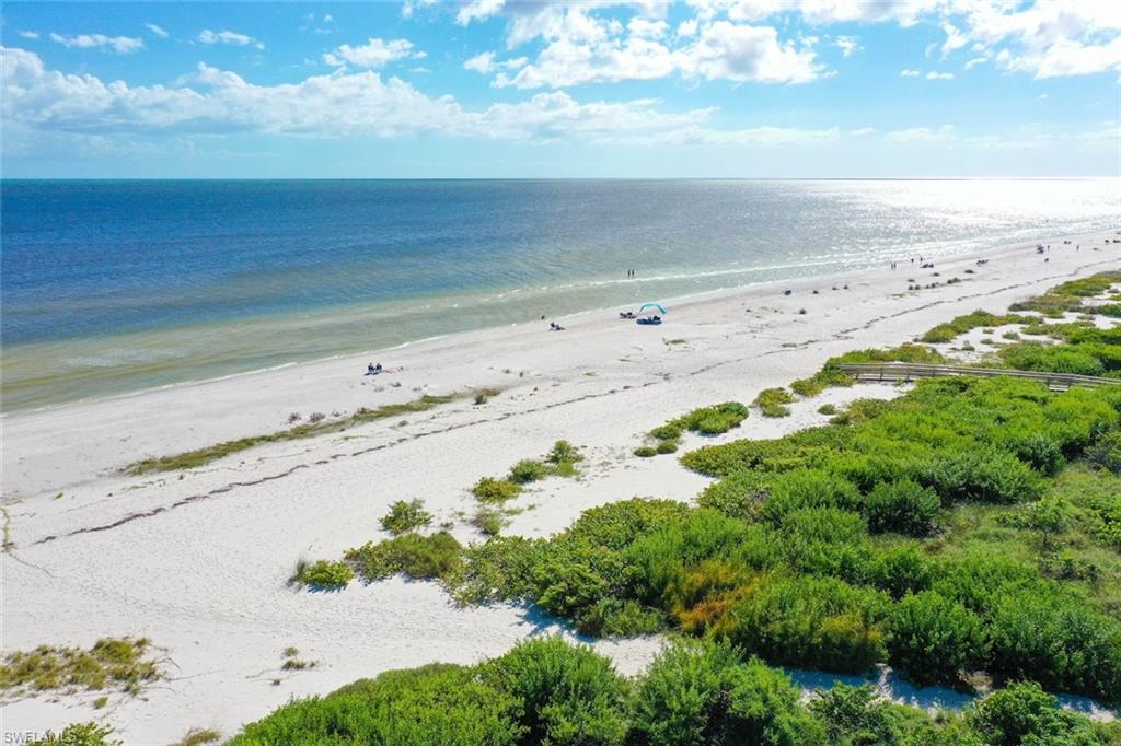 SANIBEL ARMS WEST CONDO - Residential