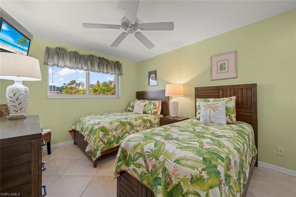 SANIBEL ARMS WEST CONDO - Residential