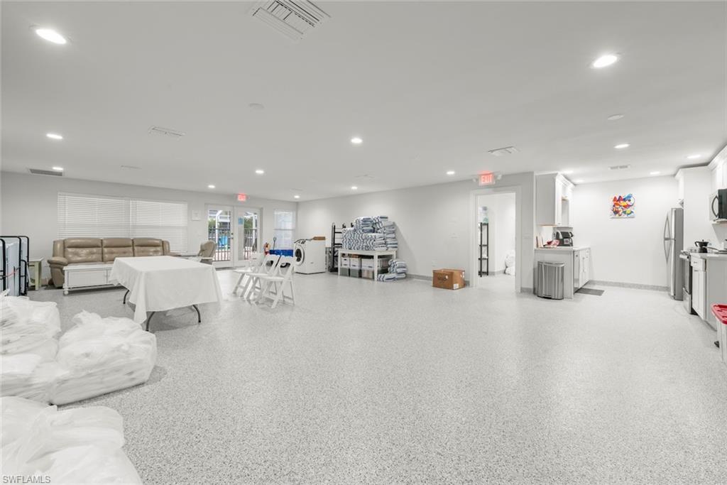 SANIBEL ARMS WEST CONDO - Residential