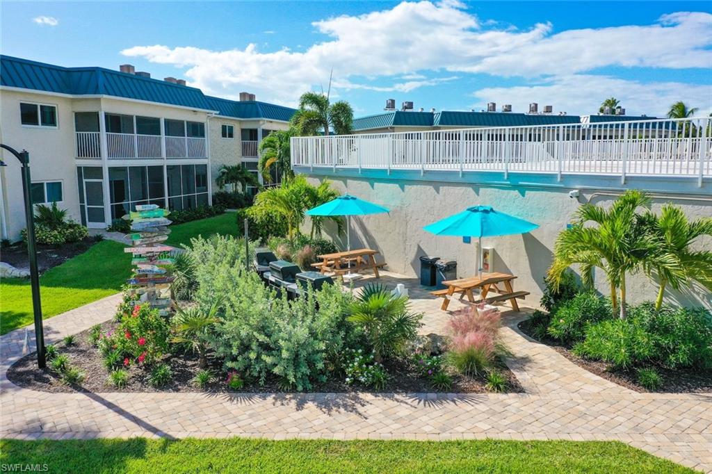 SANIBEL ARMS WEST CONDO - Residential