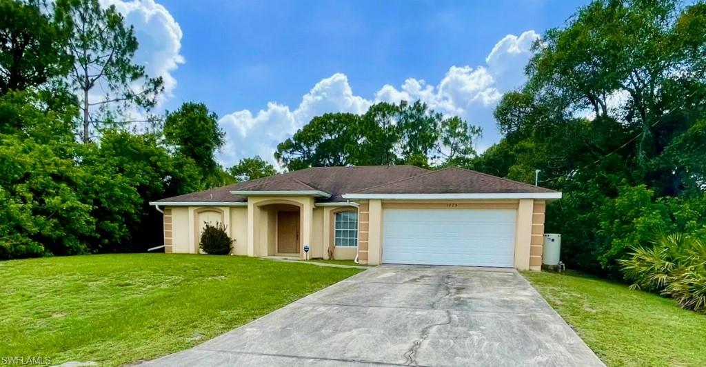 Welcome to this beautifully maintained single-family home featuring 3 bedrooms plus a versatile den that can easily serve as a 4th bedroom, home office, or creative studio. Nestled in a peaceful neighborhood off Rush Avenue, this home offers privacy and natural beauty. Key Features: New Hurricane-Resistant Roof – A stylish Steel Pinecrest Shake design that not only enhances curb appeal but also keeps the home cool. Brand-New Water System for worry-free living and excellent water quality. Plenty of Parking Space – Ample room for multiple vehicles, guests, or even a boat or RV. Tranquil Location with the perfect blend of shade, privacy, and comfort. This home combines durability, versatility, and charm — making it an ideal choice for families, professionals, or anyone seeking a peaceful retreat.