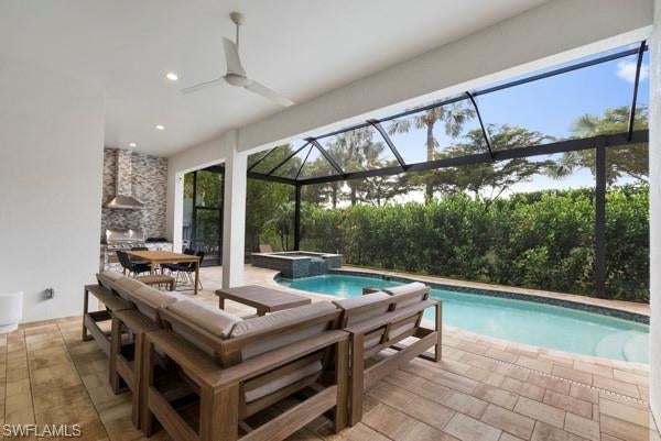 PARROT CAY - Residential