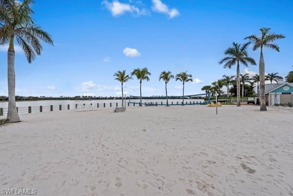 PARROT CAY - Residential