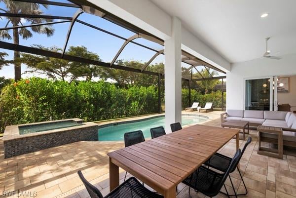 PARROT CAY - Residential