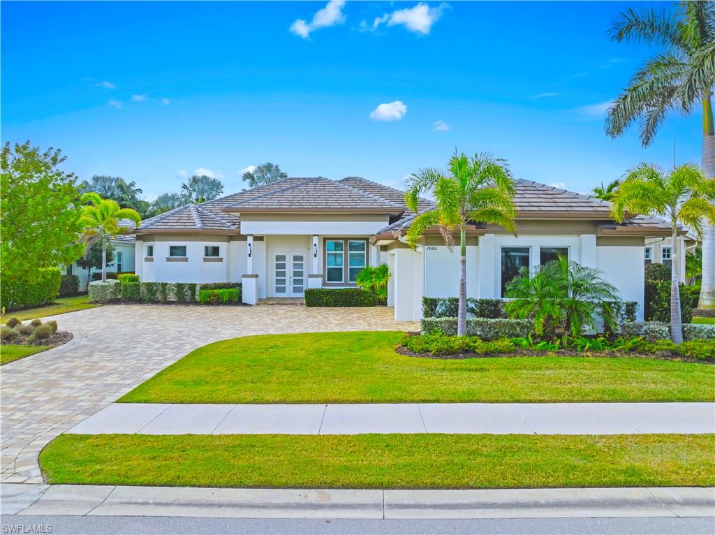 PARROT CAY - Residential