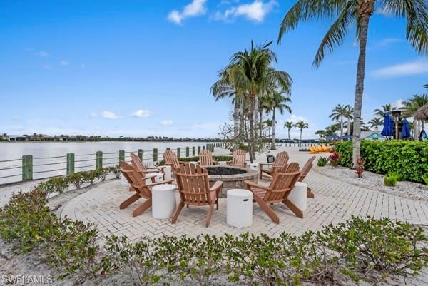 PARROT CAY - Residential