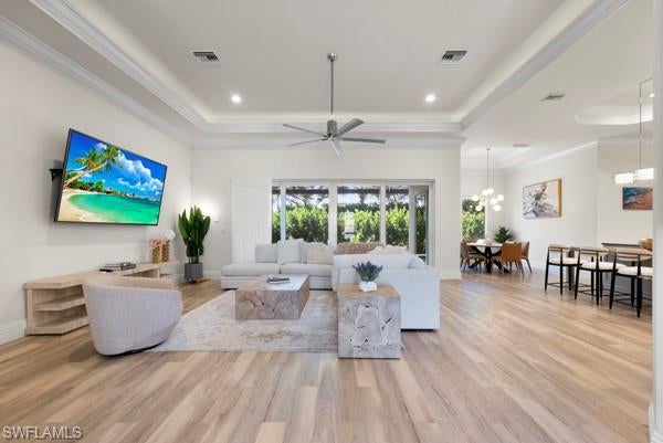 PARROT CAY - Residential
