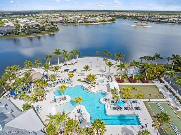 PARROT CAY - Residential