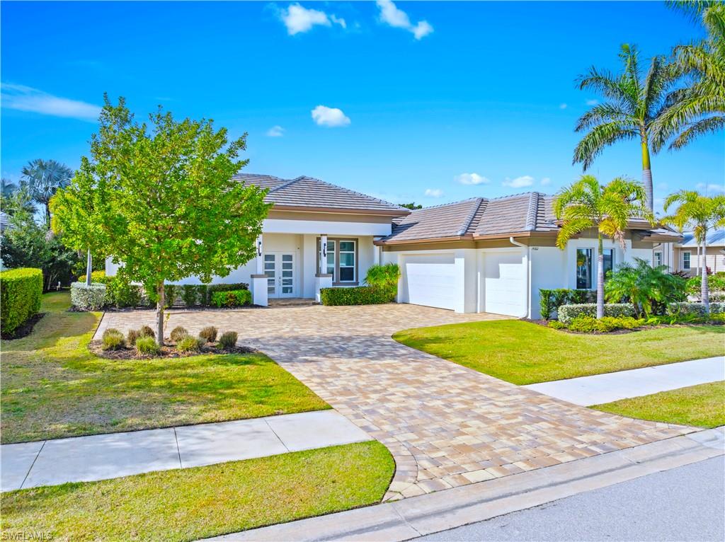 PARROT CAY - Residential