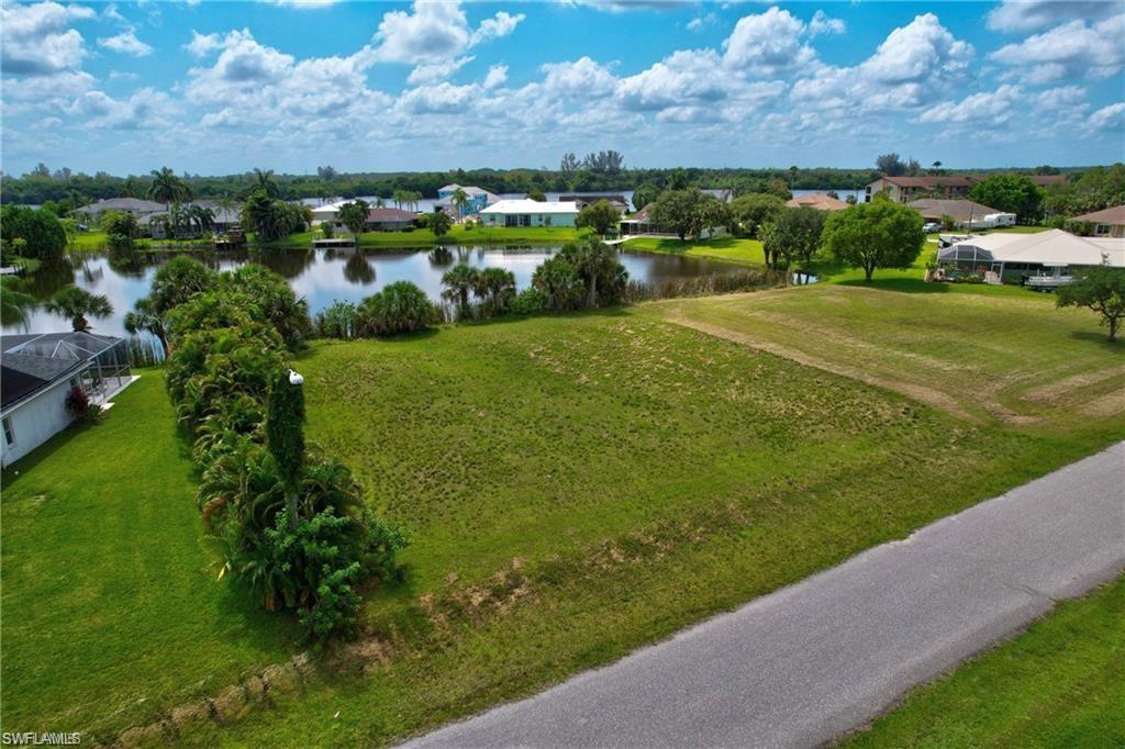 KINGS BAY ESTATES - Land