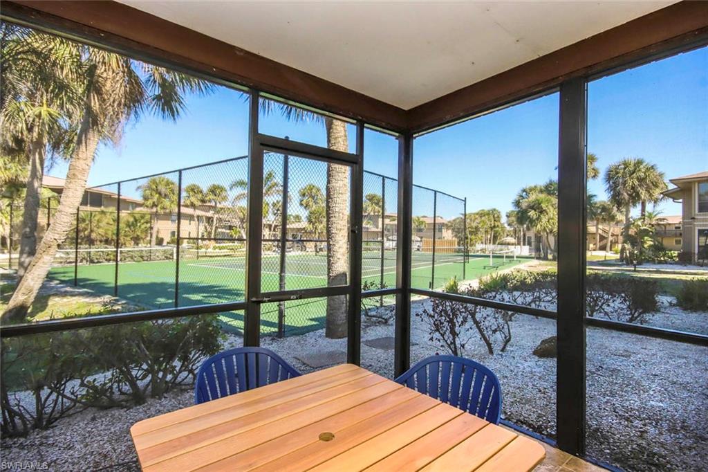 BLIND PASS CONDO - Residential