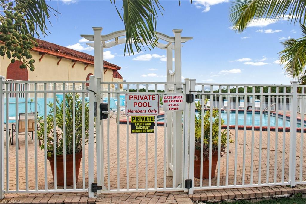 LAKE PLACID WATERWAY - Residential