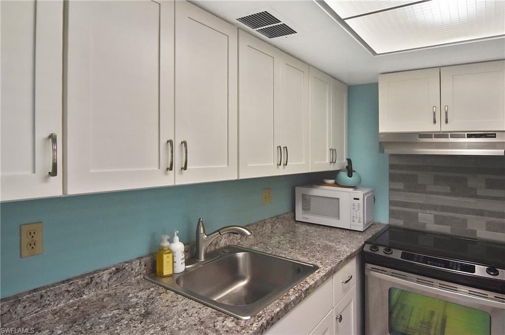 TROPIC TERRACE - Residential