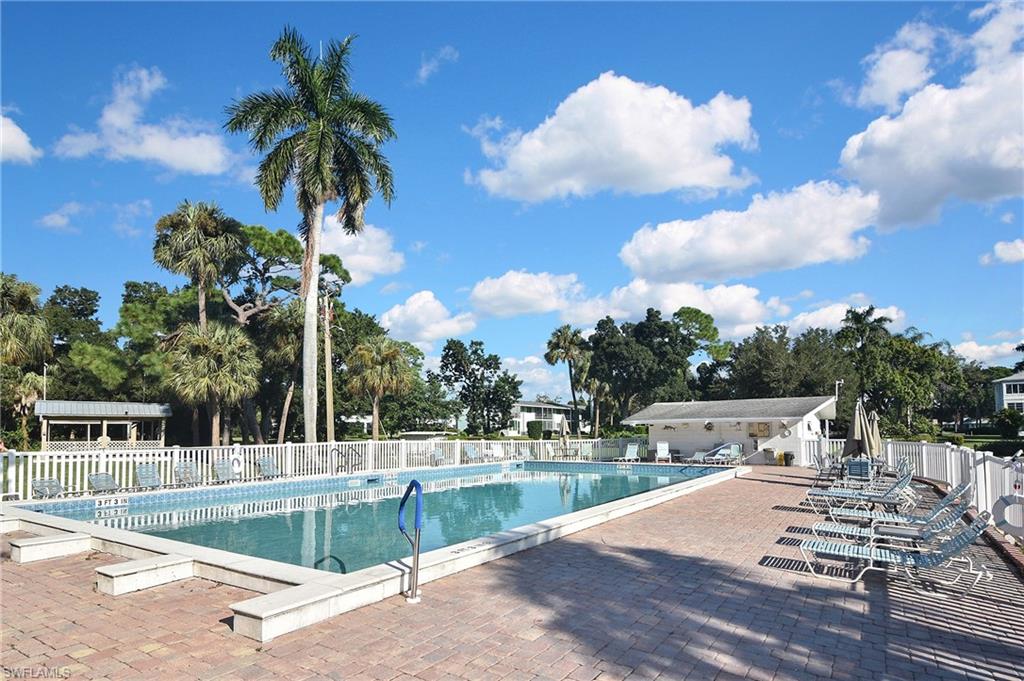 TROPIC TERRACE - Residential