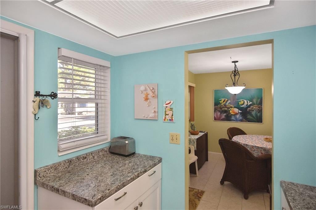 TROPIC TERRACE - Residential