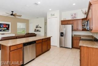 COQUINA AT MAPLE RIDGE - Residential