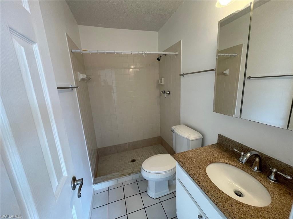 ENGLEWOOD ISLES - Residential