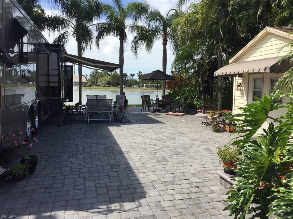 PELICAN LAKE RV RESORT - Land