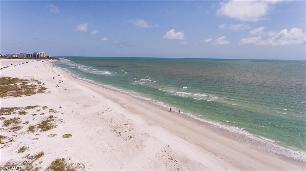 LAGUNA SHORES - Land