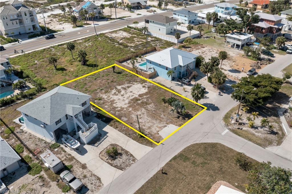 LAGUNA SHORES - Land