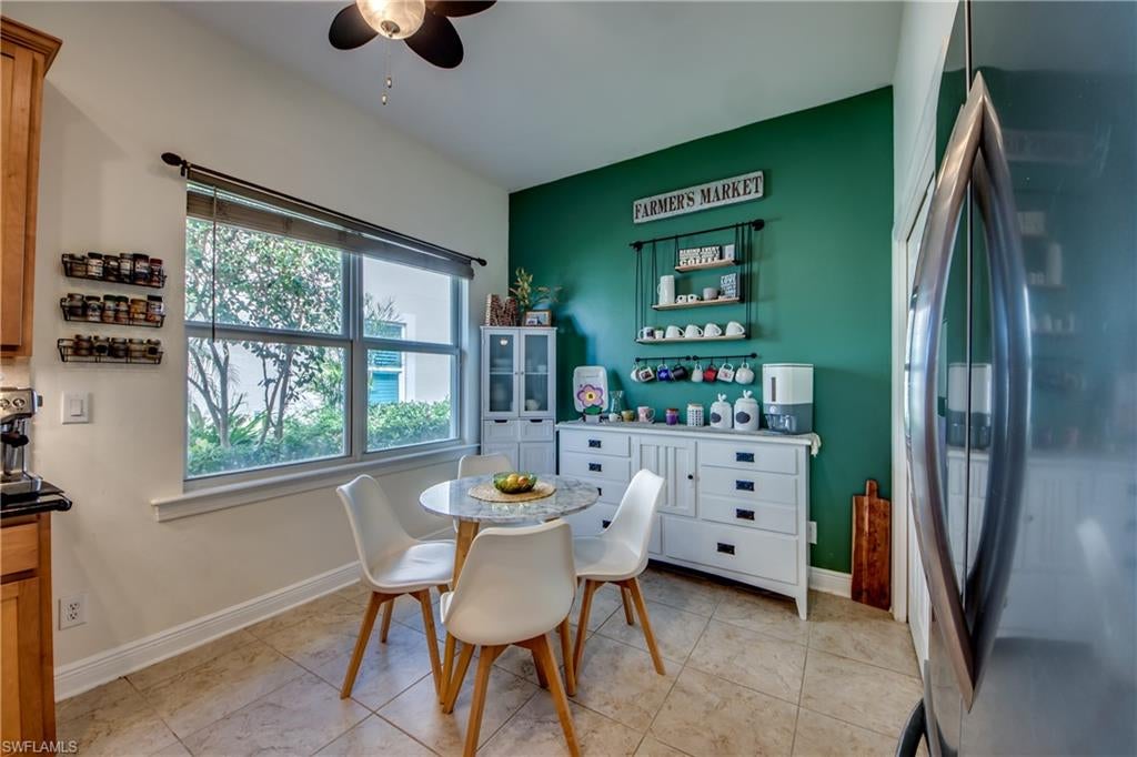 DEVONSHIRE LAKES - Residential