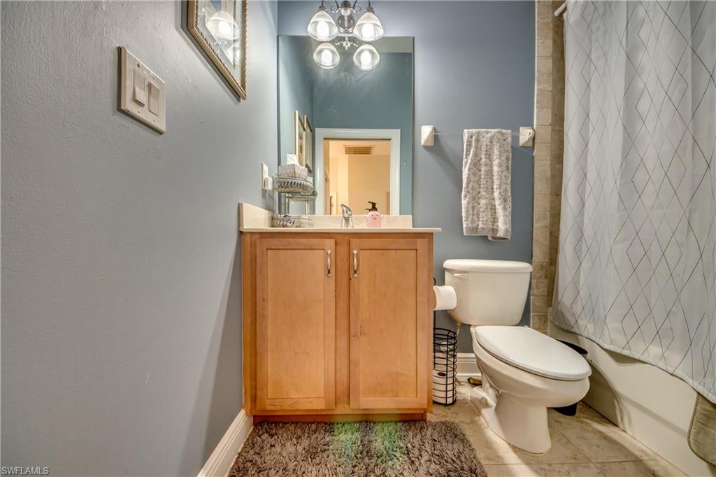 DEVONSHIRE LAKES - Residential