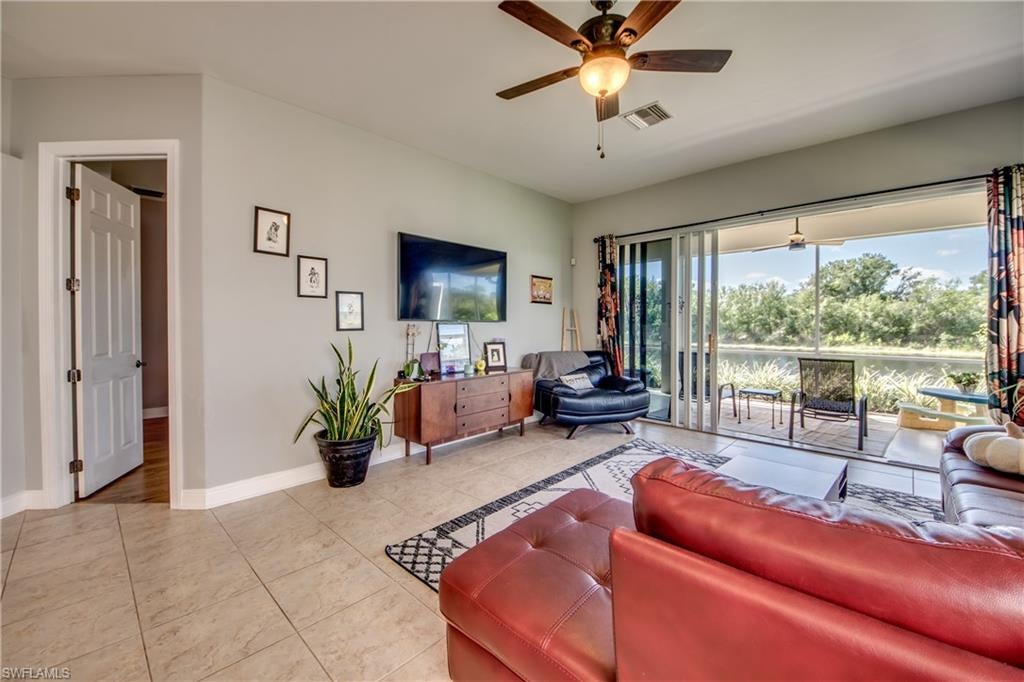 DEVONSHIRE LAKES - Residential