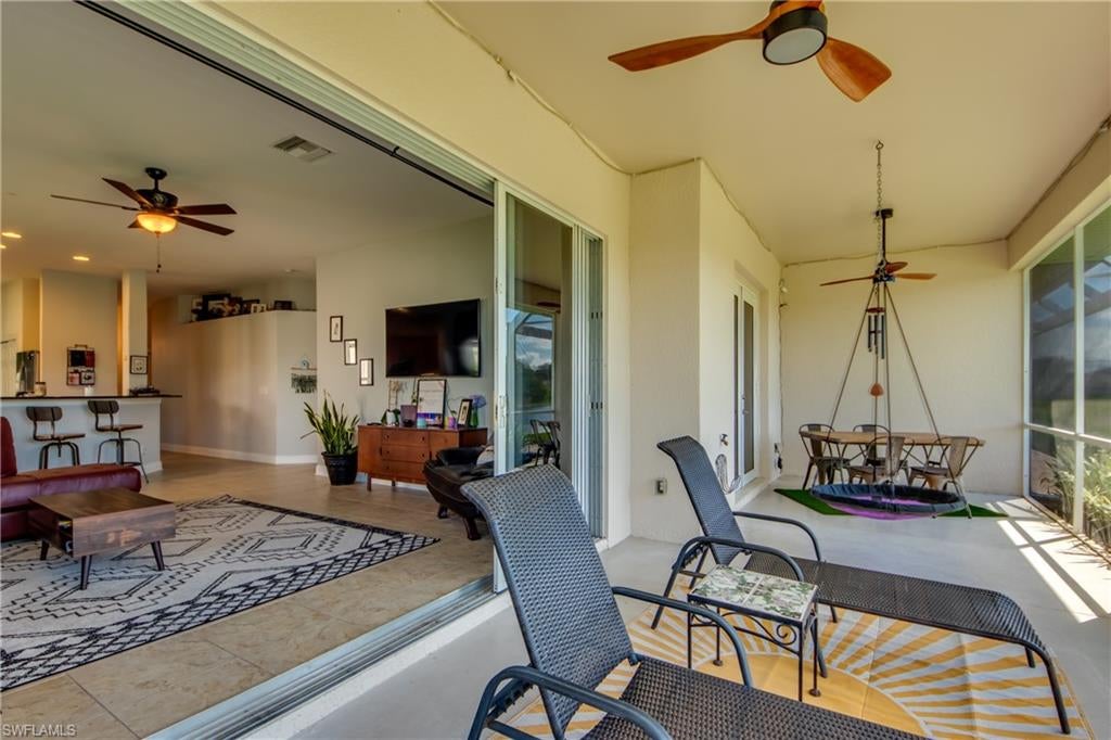 DEVONSHIRE LAKES - Residential