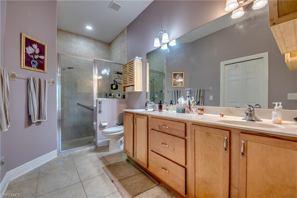 DEVONSHIRE LAKES - Residential