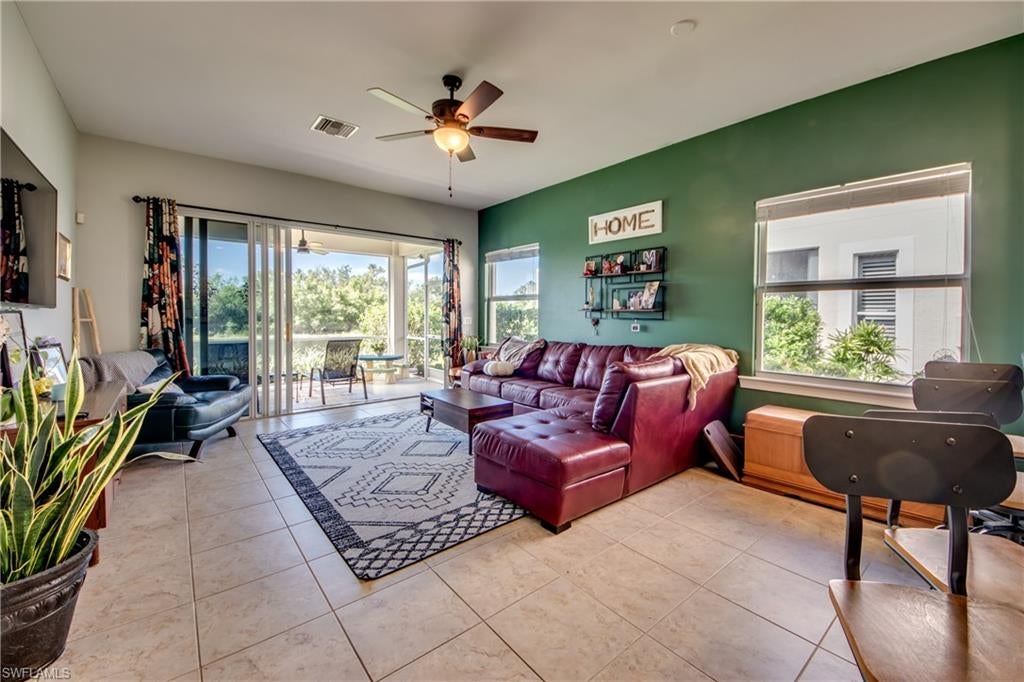 DEVONSHIRE LAKES - Residential