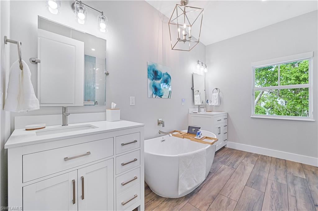 SOUTH CAPERS - Residential