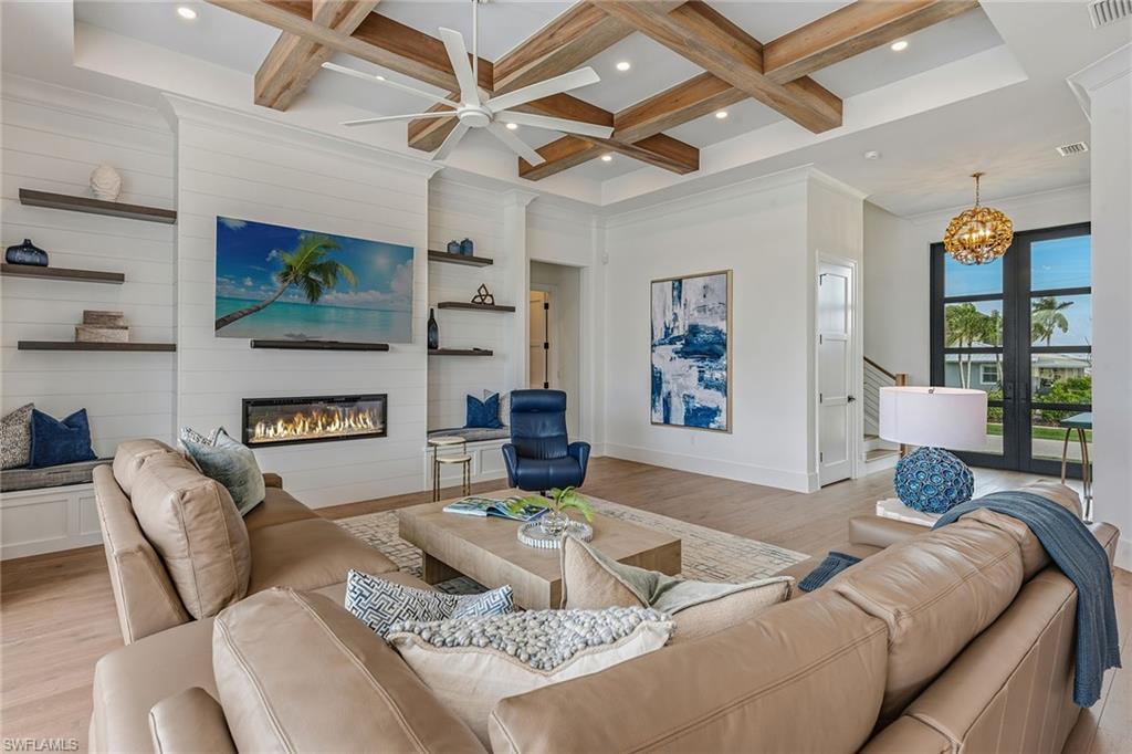 MARCO ISLAND - Residential
