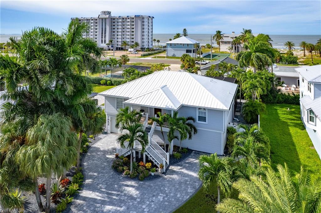 LAGUNA SHORES - Residential