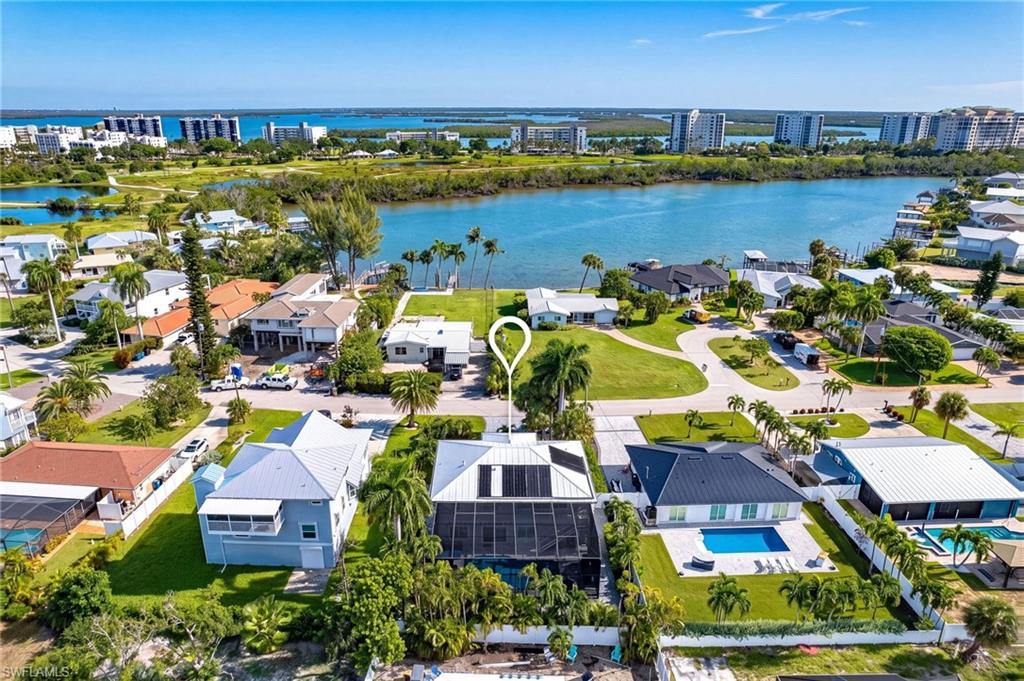 LAGUNA SHORES - Residential