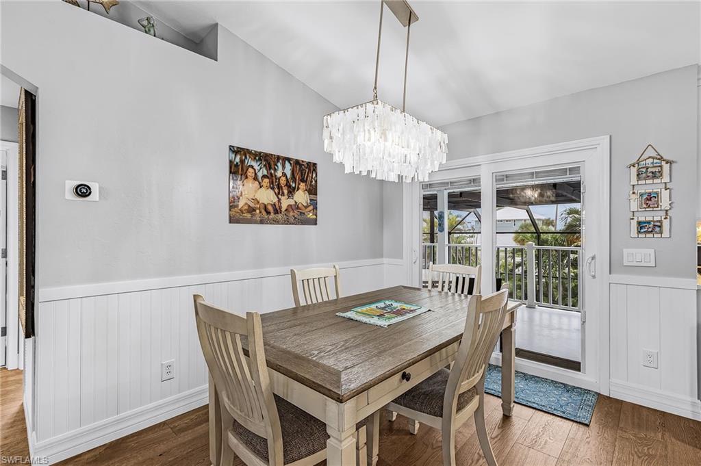 LAGUNA SHORES - Residential