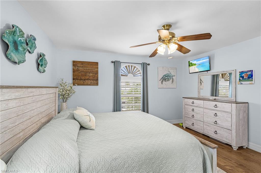 LAGUNA SHORES - Residential