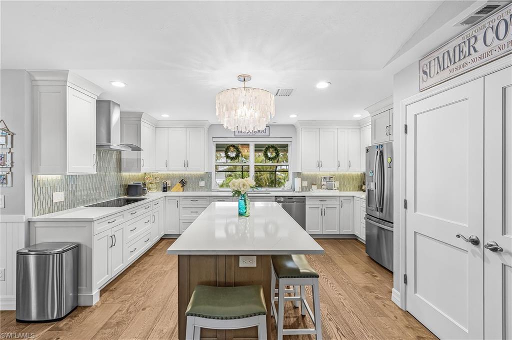 LAGUNA SHORES - Residential