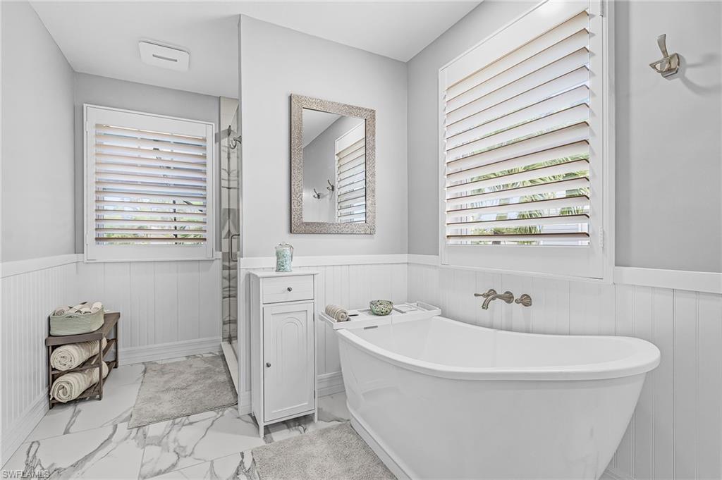 LAGUNA SHORES - Residential
